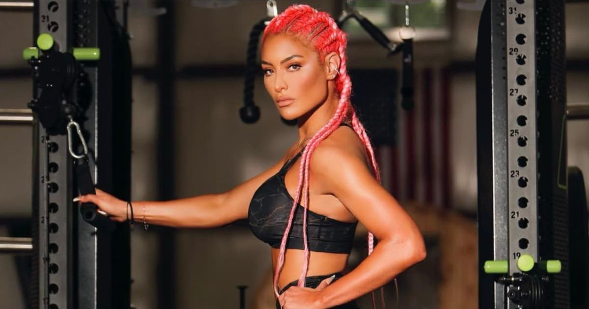 Former WWE star Natalie Eva Marie explained how PETA made her a hunter (@natalieevamarie/Instagram)