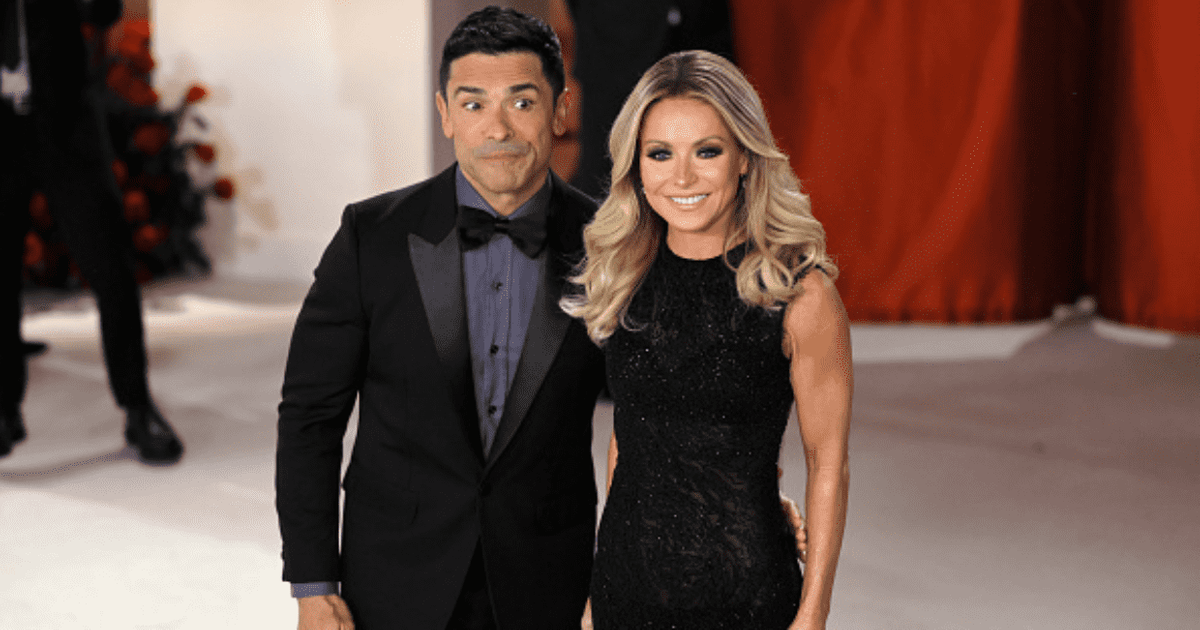 Mark Consuelos confesses to kissing another woman in Italy to his co-host and wife, Kelly Ripa (Photo by Neilson Barnard/Getty Images)