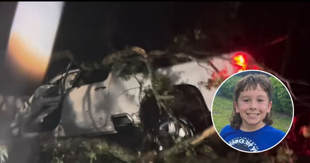 A power outage in the area couldn't stop Branson Baker from running a mile down the road in absolute pitch darkness to save his parents (YouTube/CBS TEXAS)