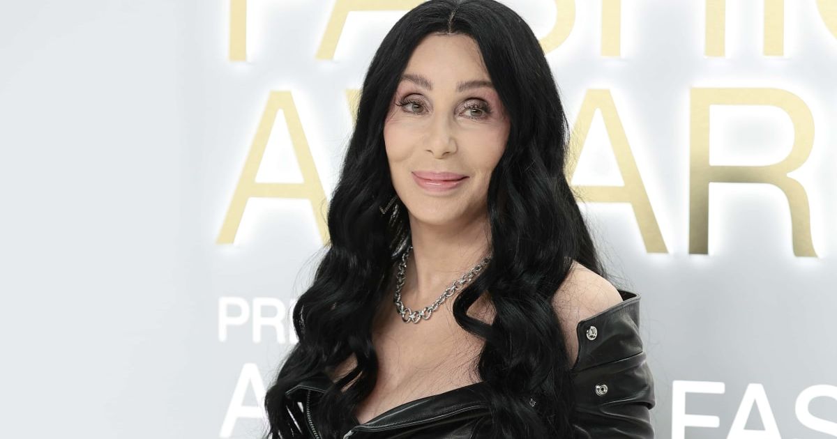 Cher reveals bold move that changed her financial future on 'The Jennifer Hudson Show' (Getty Images)