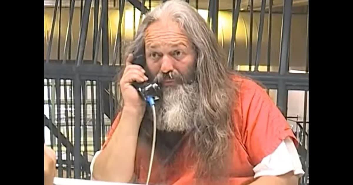 The Sheriff's Office received a 911 call informing them a drunk Jason Warren was seeking help to find his granddaughter (Fox40 screengrab)