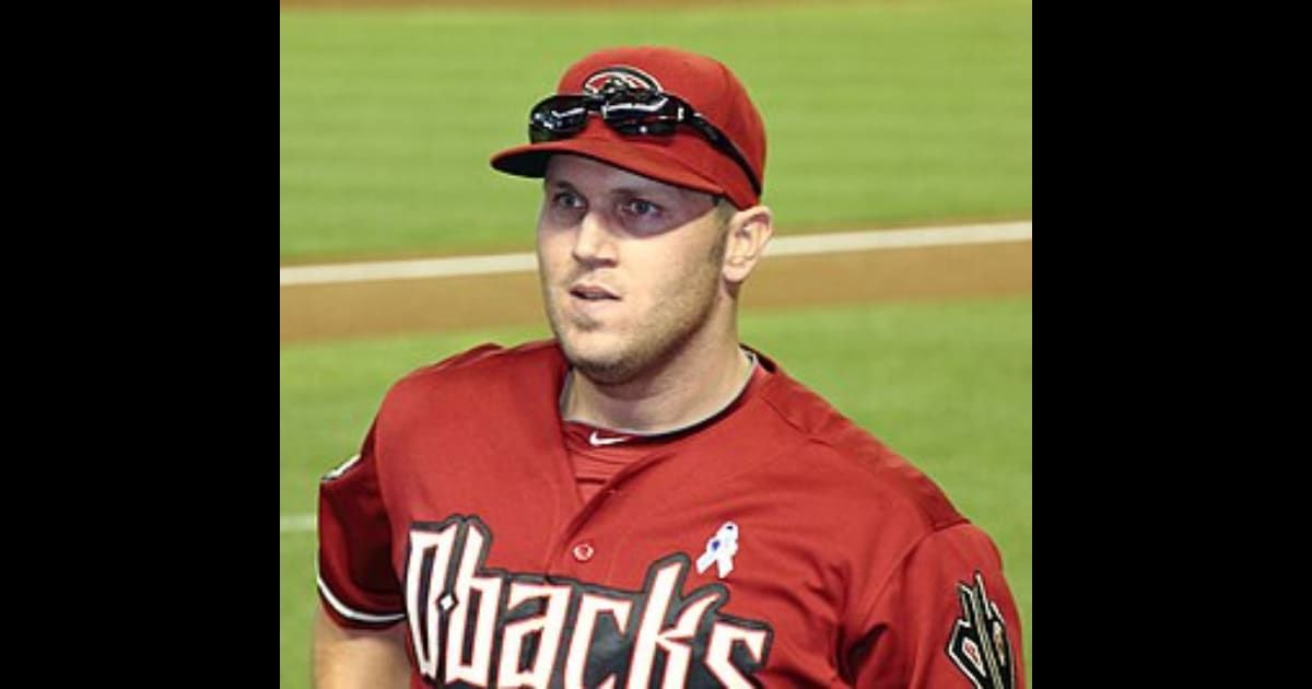 'Absolutely heartbreaking': Internet mourns as ex-MLB star Sean Burroughs collapses and dies after dropping son for game