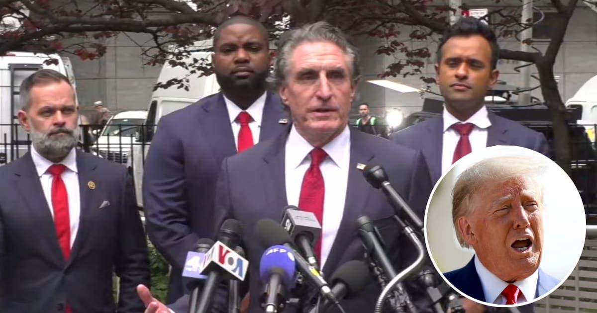 Doug Burgum, Byron Donalds and Cory Mills with Vivek Ramaswamy attended Donald Trump's criminal trial (@EmmanuelTouhey/X, Getty Images)