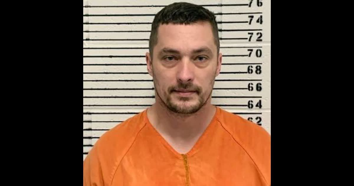 Jesse Lee Calhoun had previously gone to prison for burglary and car theft charges (Oregan Department Corrections)