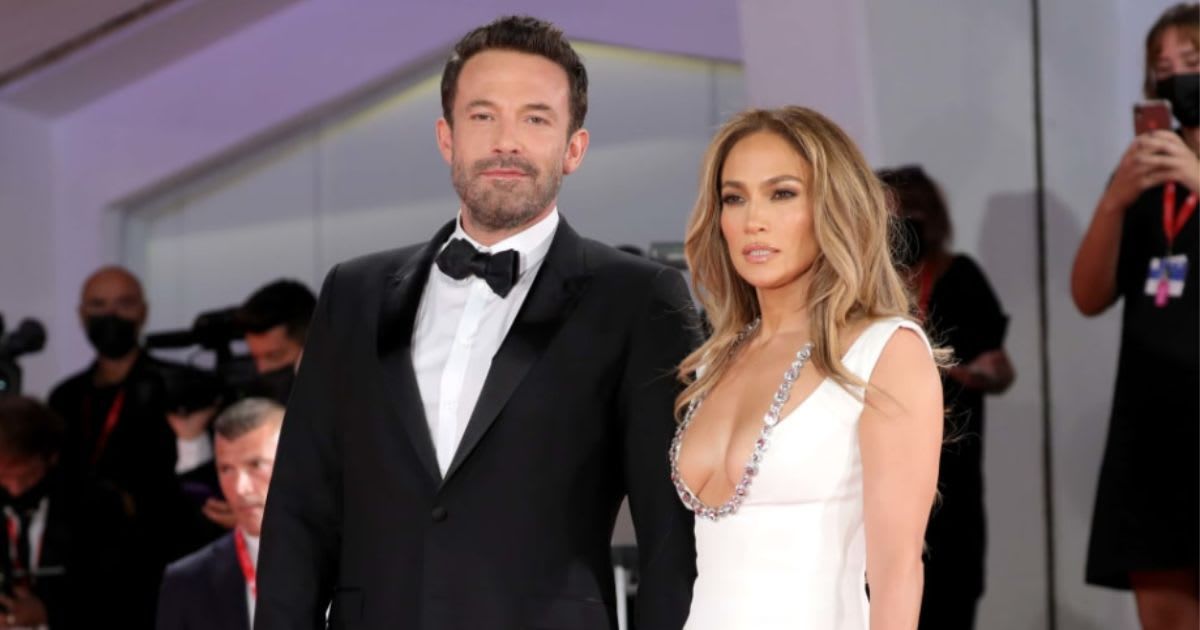 Jennifer Lopez is reportedly doing her best to work out her marriage with Ben Affleck (Getty Images)