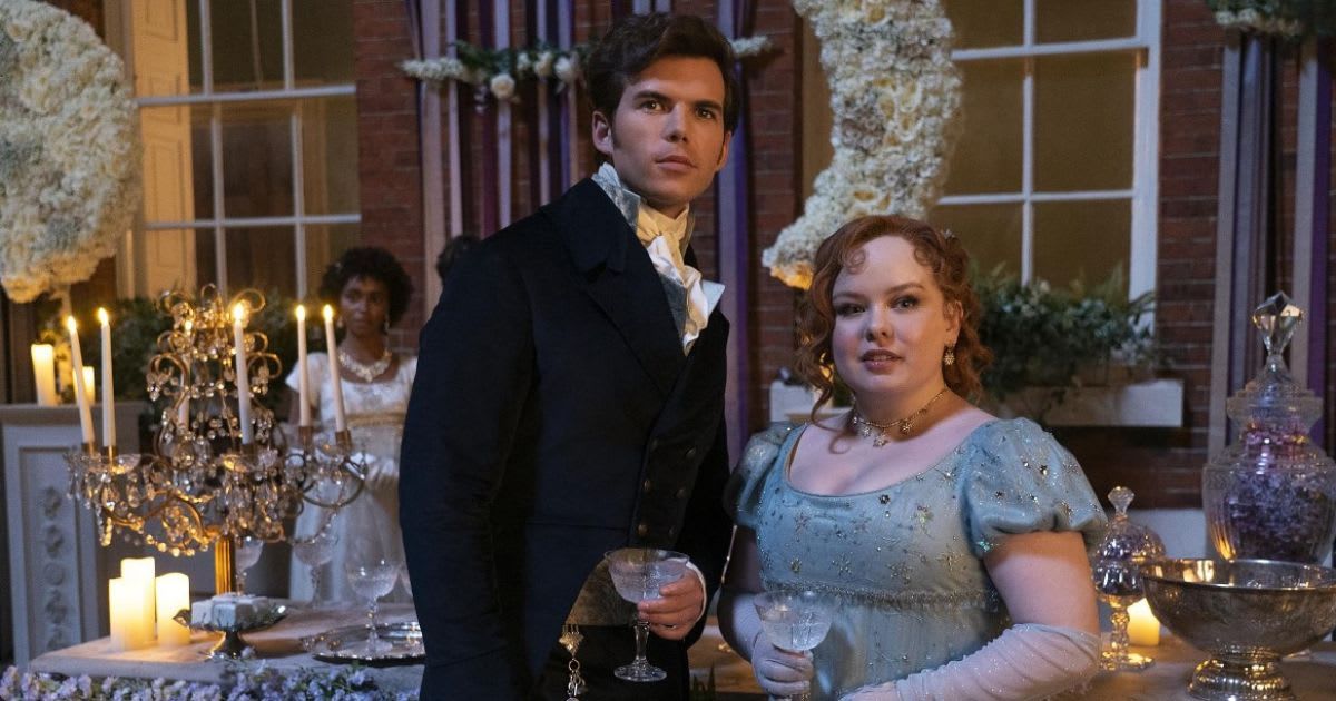 Luke Newton and Nicola Coughlan, who play the lead characters of Colin Bridgerton and Penelope Featherington, have a significant height difference (Netflix)