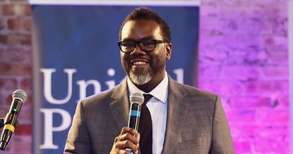 Brandon Johnson became the mayor of Chicago in 2023 after winning against Paul Vallas (@brandon4chicago/Instagram)