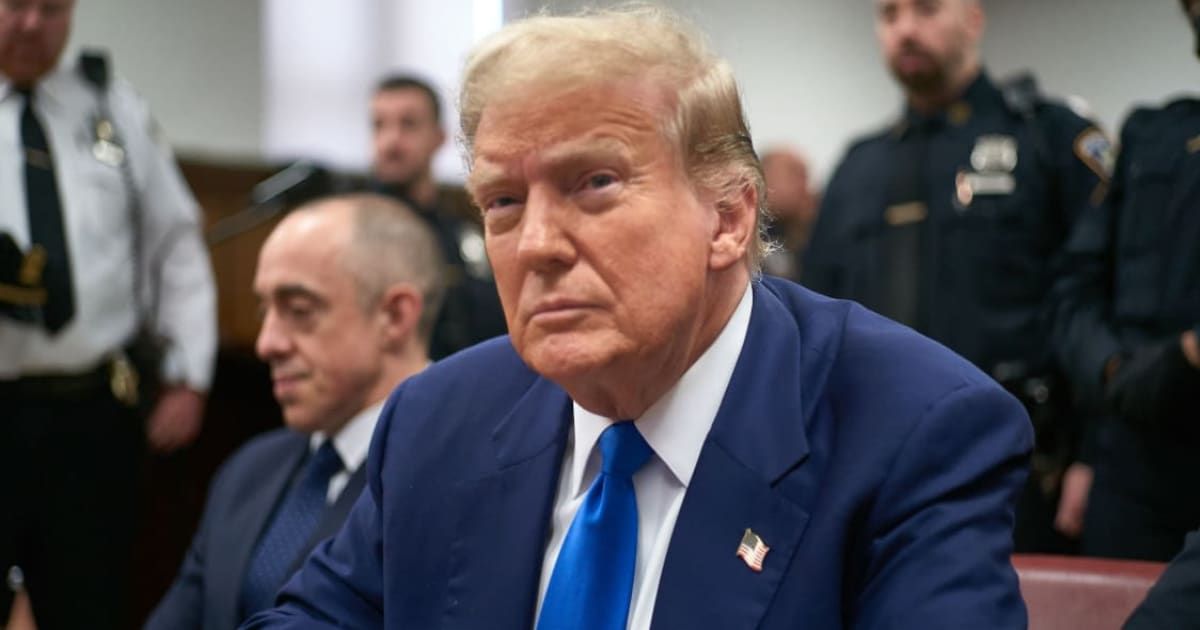 DNC is planning to unveil a new billboard labeling Donald Trump a 'white-collar crook' (Curtis Means-Pool/Getty Images)