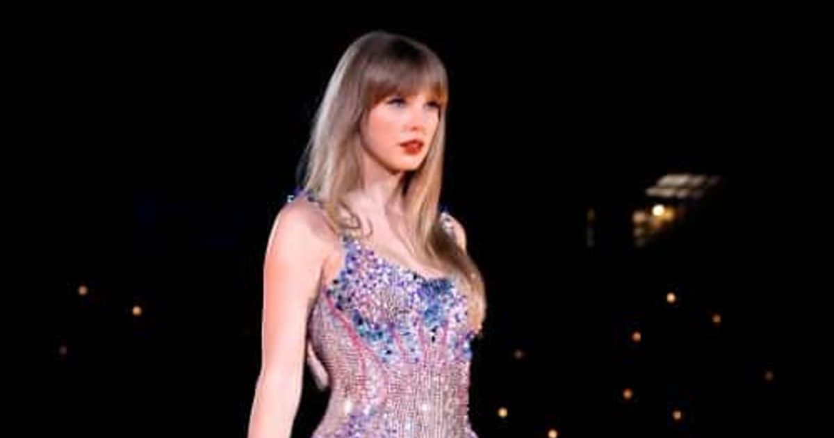 Taylor Swift commended her fans for their unwavering support during her emotional Edinburgh gig (Getty Images)