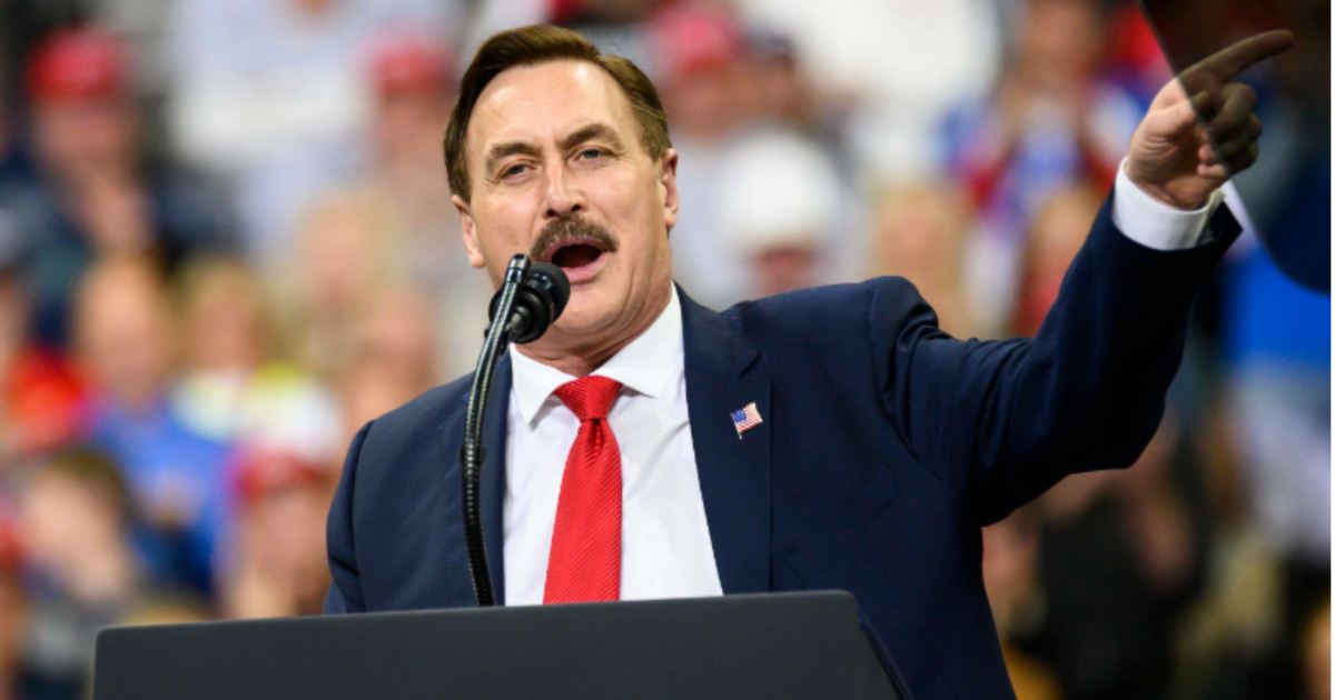 Mike Lindell faces legal setbacks in $5M challenge (Getty Image)