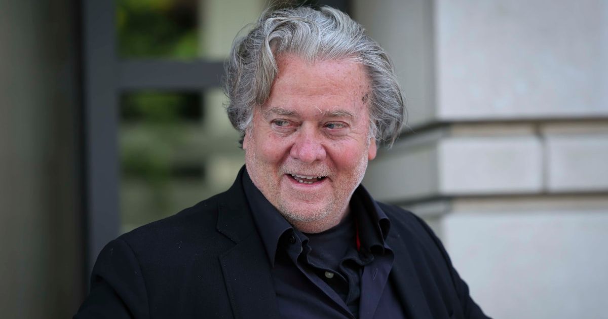 A federal appeals court panel on Thursday dismissed Steve Bannon's request to delay 4-month prison sentence (Getty Images)