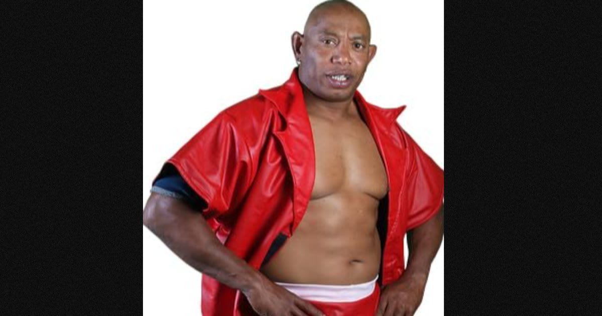 2 Cold Scorpio. also known as, Charles Scaggs, won the ECW World Tag Team Championship and ECW World Television Championship among many others (IMDb)