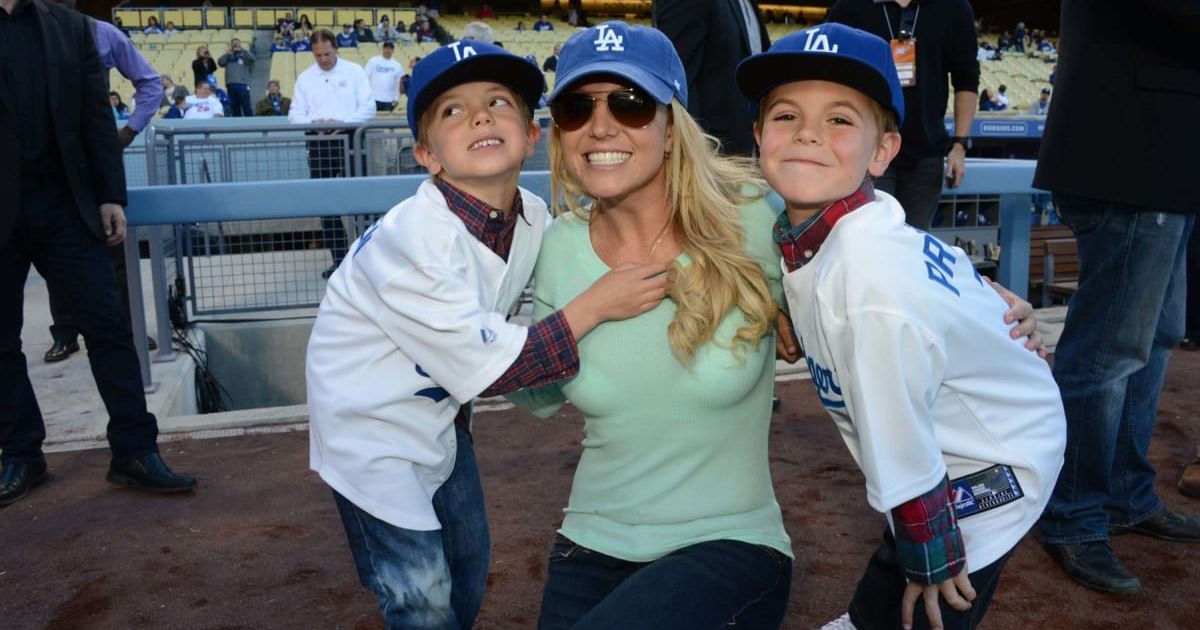 A source has revealed that Britney Spears' sons Sean Preston and Jayden James have not reconciled with her (Getty Images)