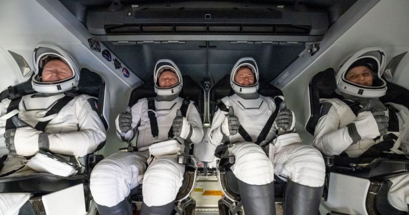 NASA astronauts might not receive stellar compensation after brutal nine-month ordeal in space