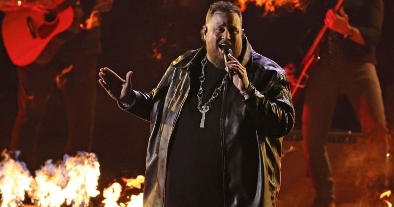 Fact Check: Is Jelly Roll getting a $3.5M statue outside Nashville’s Nissan Stadium?