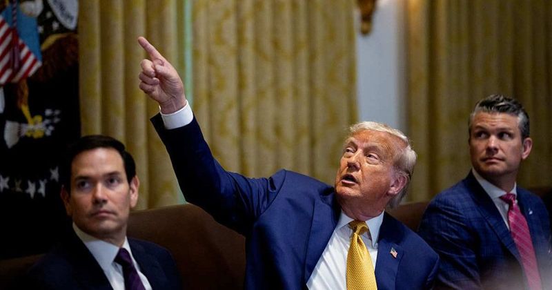 Trump mocked as he floats gold-leaf Oval Office makeover in cabinet meeting while rebuffing Epstein query