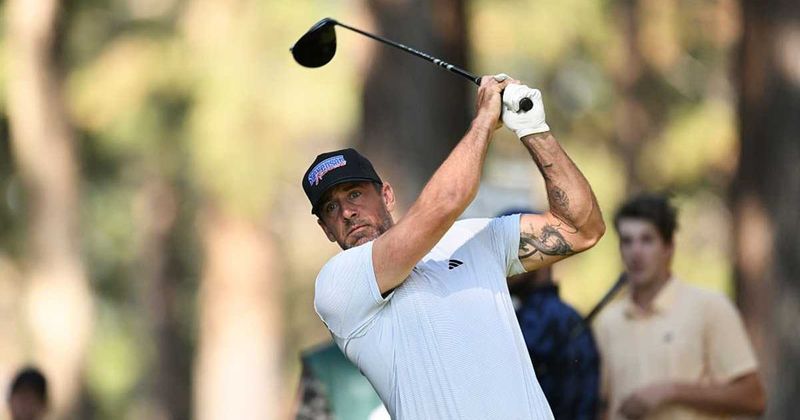 Aaron Rodgers' savage three-word reply to boy after almost hitting him while golfing infuriates Internet