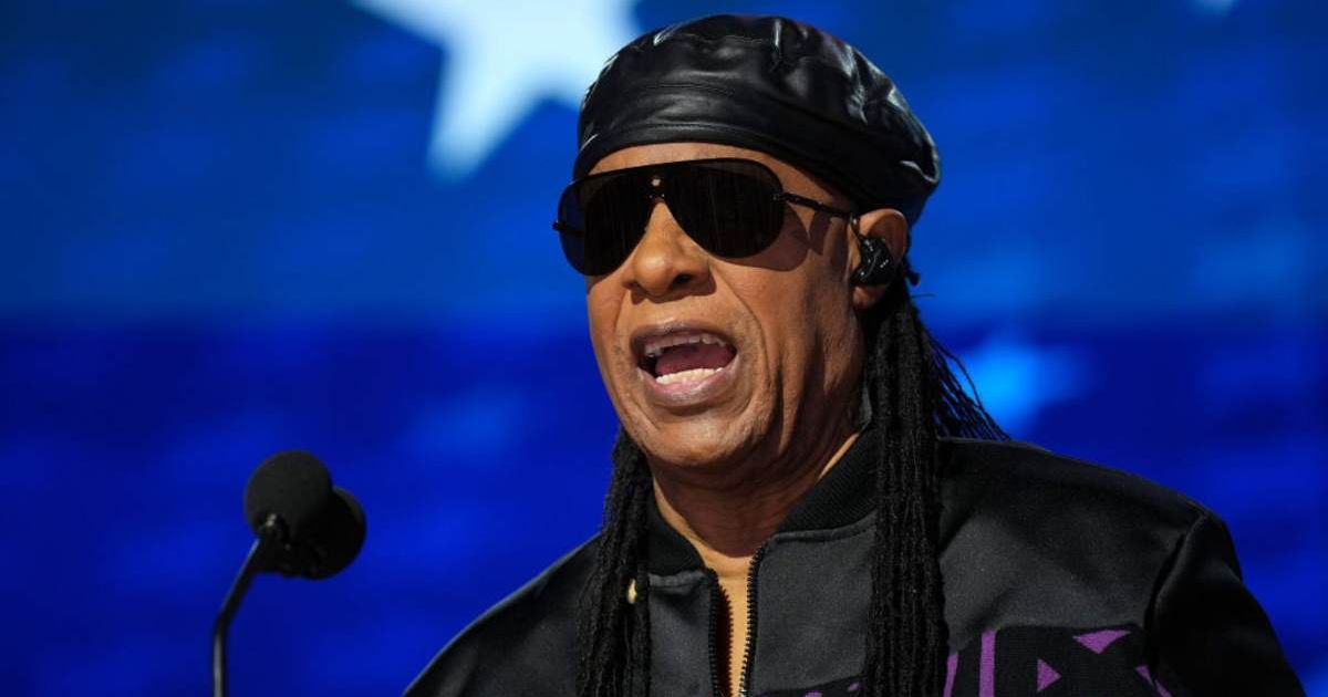 Stevie Wonder breaks silence on longtime rumor he's not really blind: 'That was a blessing'