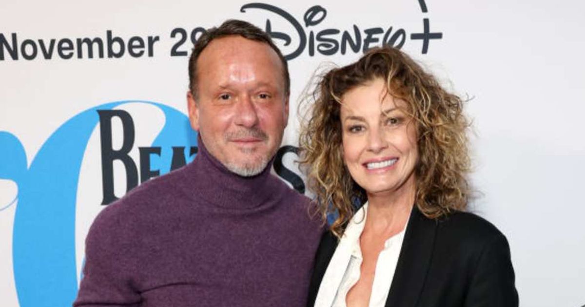 Tim McGraw's wife Faith Hill worried as he 'can’t stand up straight’ amid fears of permanent damage