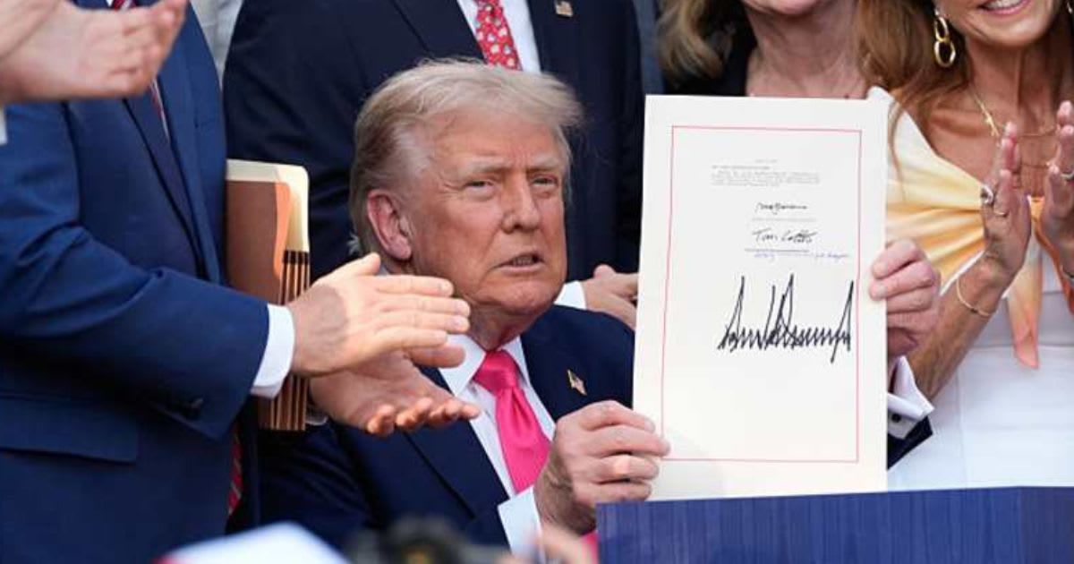 Fact Check: Did Trump sign a law that automatically marries unwed couples after 5 years?