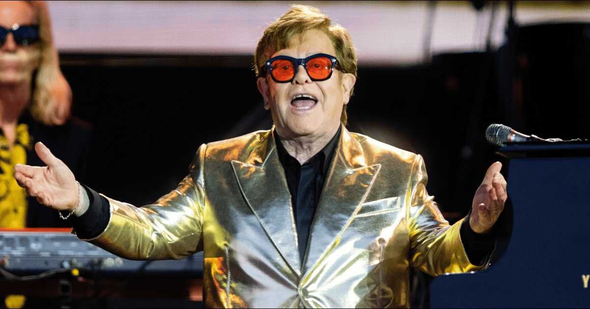 Elton John celebrates 35 years of sobriety as fans laud milestone: 'Grateful for all the love'
