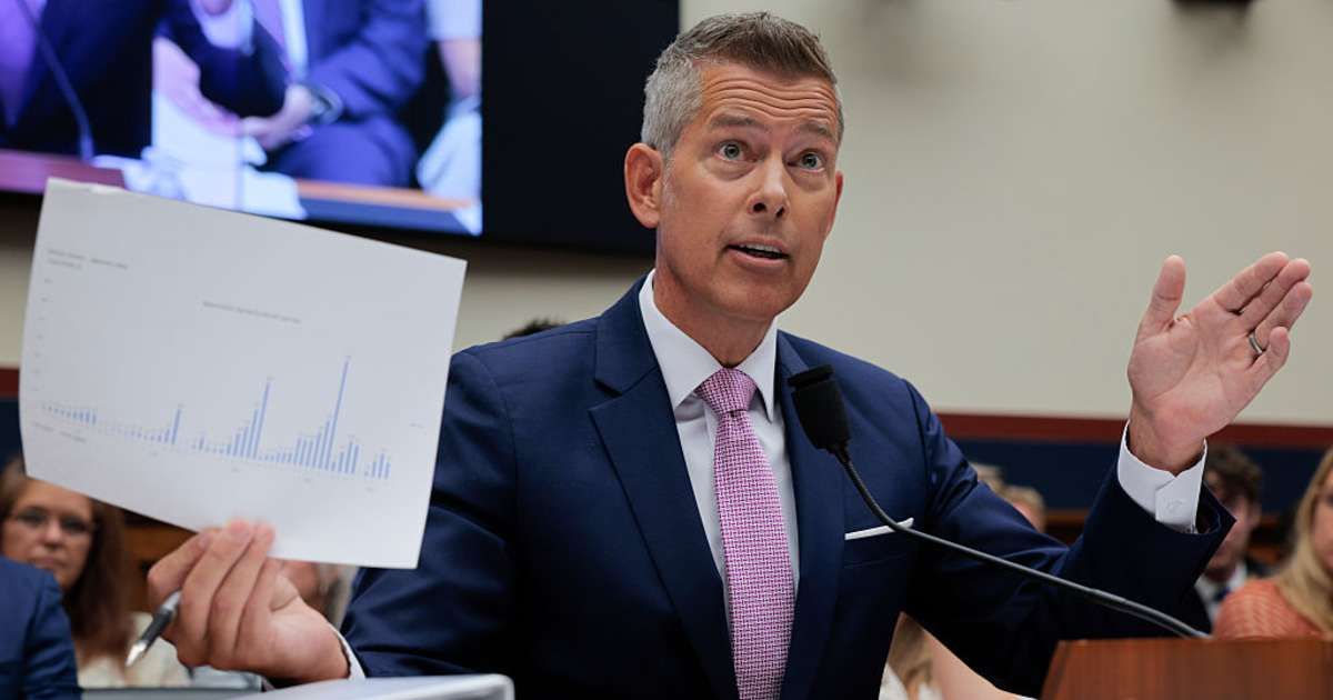 NASA chief Sean Duffy’s lunar nuke mission has Internet cracking up: 'Fantastic news for moon residents'