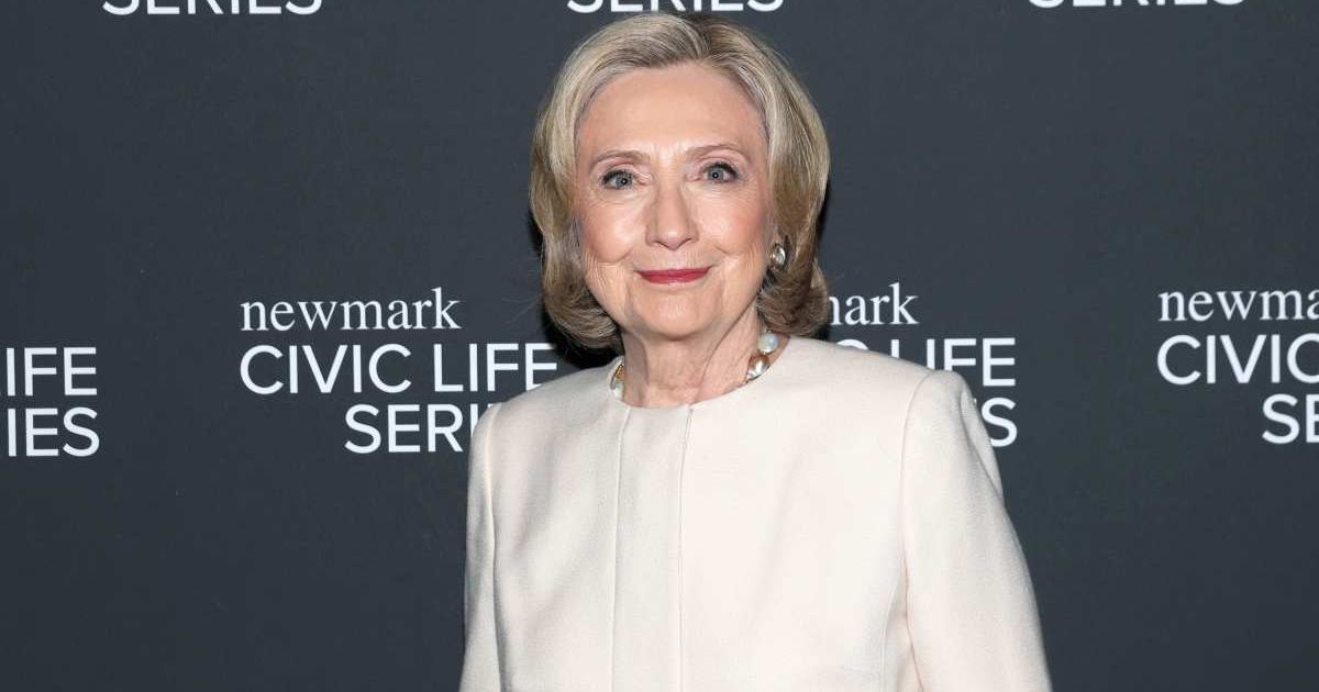 Hillary Clinton faces new scrutiny as ethics complaint challenges her license to practice law in Arkansas