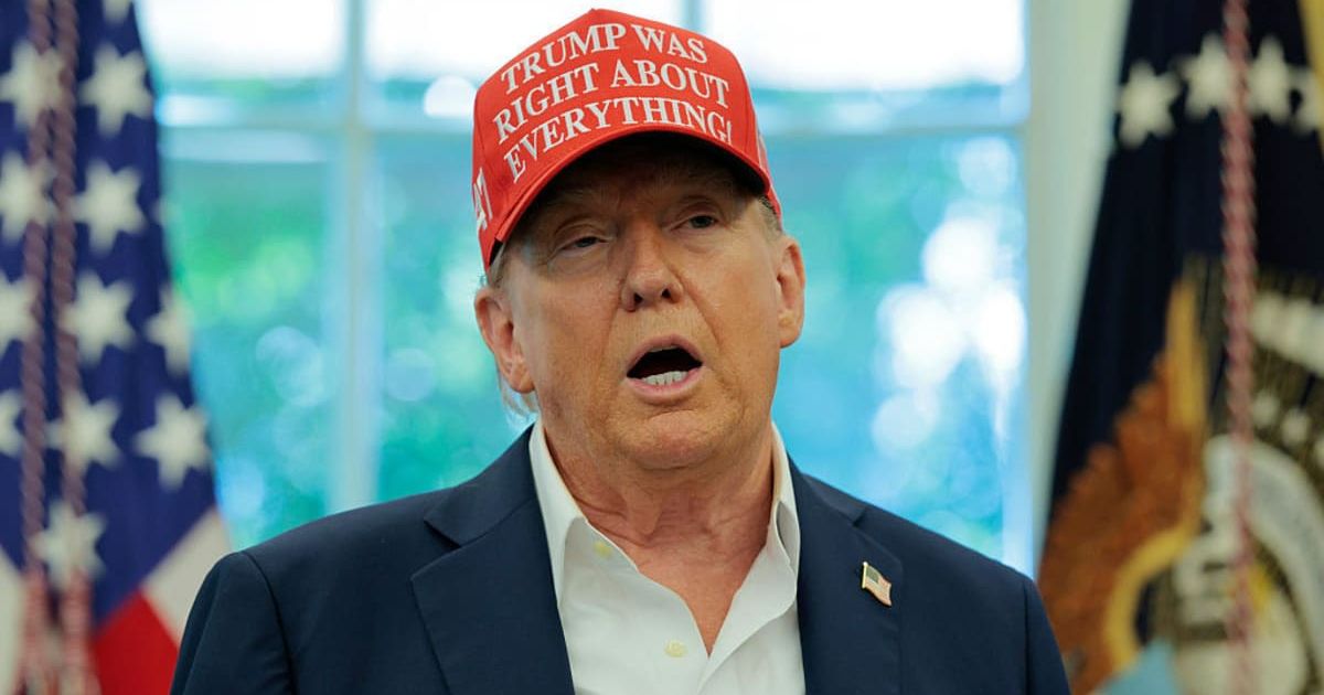 Trump claims 'African American ladies, beautiful ladies' want DC-style crime crackdown in Chicago