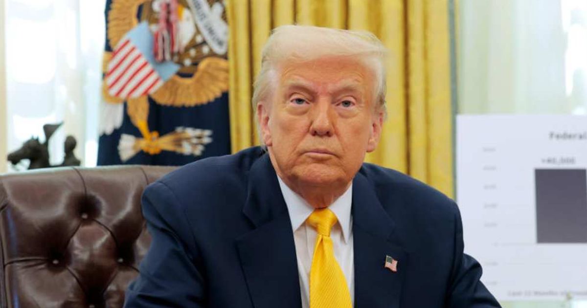 Psychologists claim Trump shows 'dead ringer' telltale sign of a rare disease that is 'getting worse'