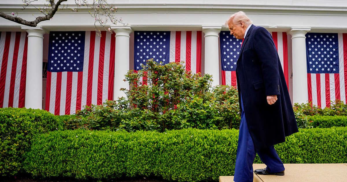 Trump hopes Rose Garden can mirror Mar-a-Lago patio where he often walks and listens to Pavarotti