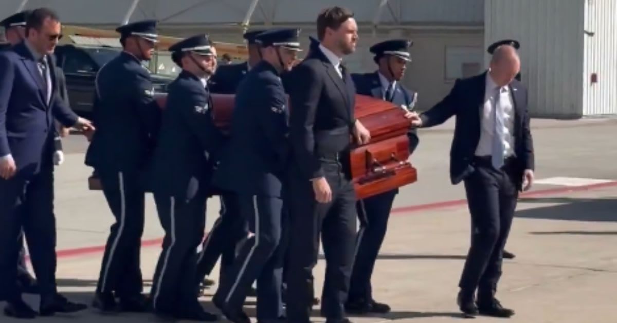 JD Vance accompanies Charlie Kirk’s casket aboard Air Force Two to Arizona