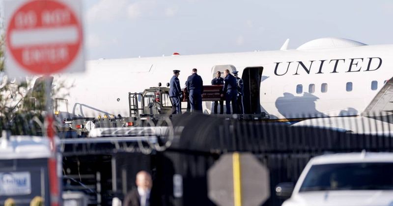 Phoenix Air Traffic Control welcomes Charlie Kirk home with moving tribute as casket arrives in Arizona
