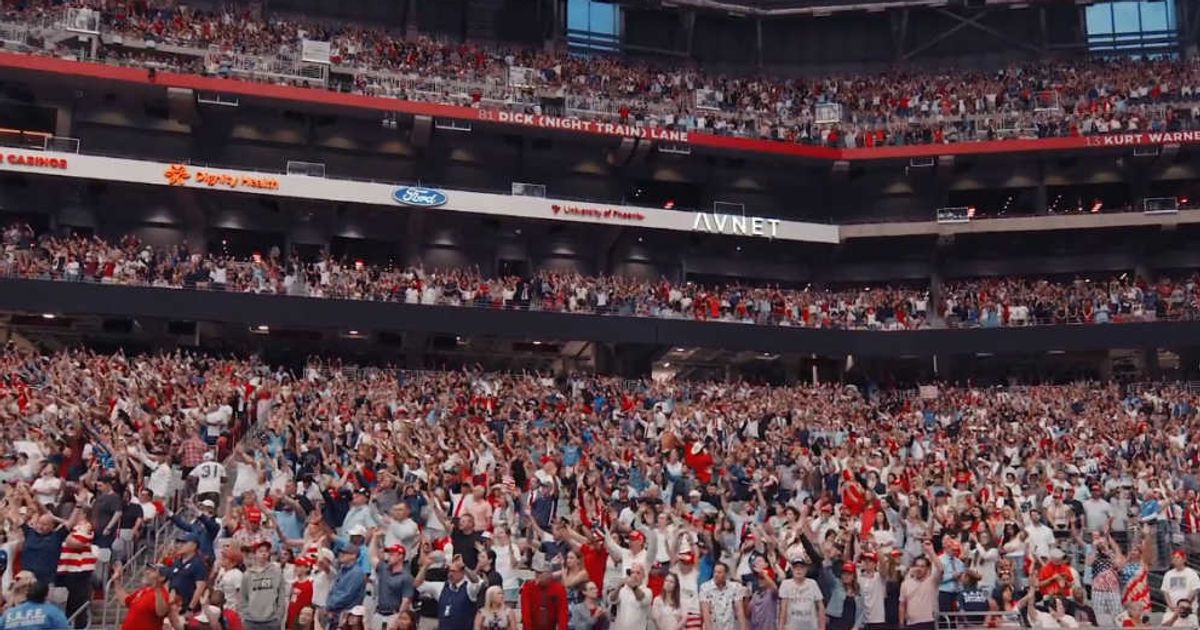 The memorial erupted in worship as thousands sang and chanted, showing Charlie Kirk’s deep impact and sending a powerful message of unity (@turningpointUSA/screengrab)