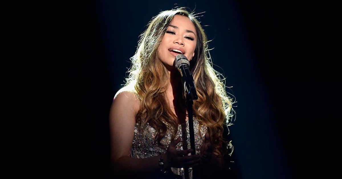 Jessica Sanchez wins 'America’s Got Talent' Season 20 but critics online claim she triumphed on 'sympathy votes' (Getty Images)