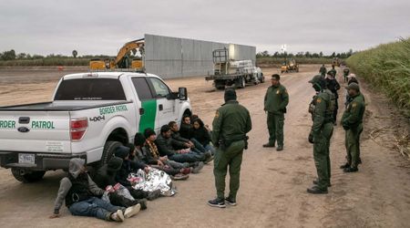 Trump admin to give migrant teens $2,500 to leave US voluntarily in bid to 'support reintegration'