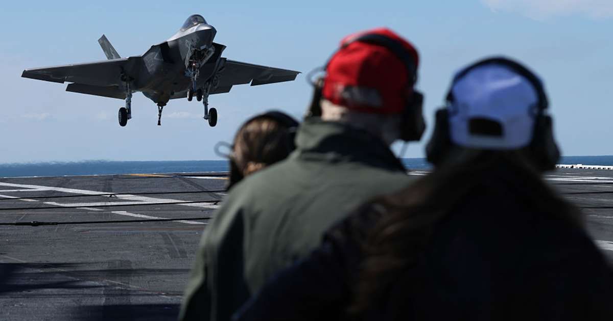 Fighter jets scrambled over Norfolk, Virginia, after four planes entered restricted airspace near a Navy event attended by Donald and Melania Trump (Getty Images)
