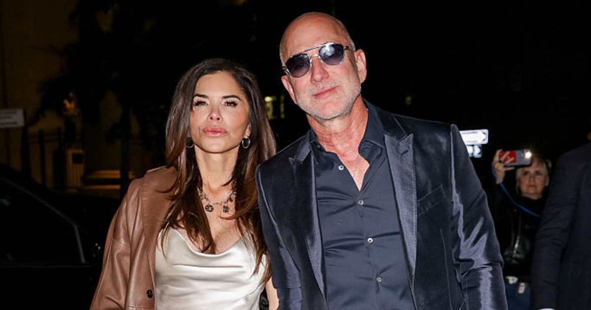 Judi James weighed in on the body language displayed by Lauren Sanchez and Jeff Bezos during their outing in Paris on Monday, October 6 (The Hapa Blonde/GC Images)