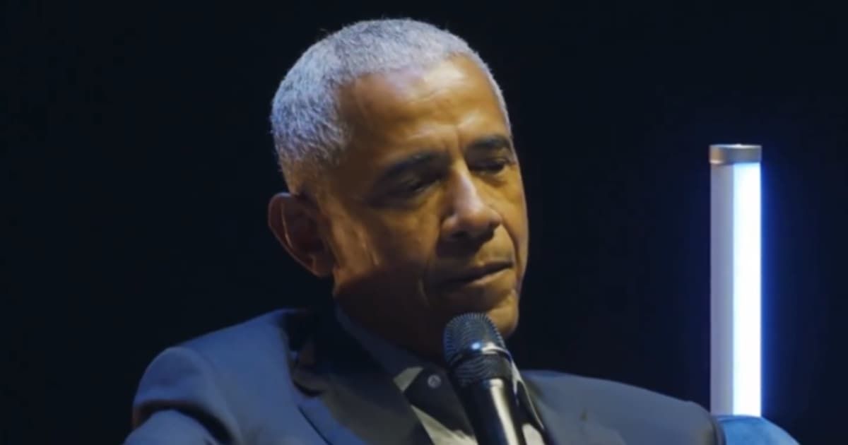 A viral clip showing Barack Obama making the remark emerged in late September 2025 (@Acyn/X)