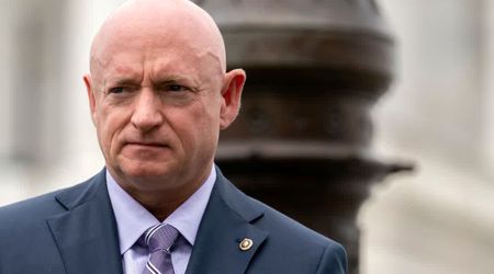 Democrat Mark Kelly praises Trump for Gaza peace deal: ‘He should get a lot of credit’