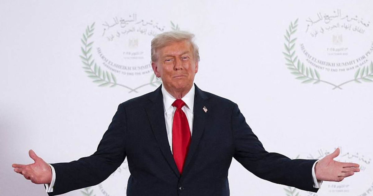 President Donald Trump, joined by his Cabinet and diplomats, signed documents before Turkish President Recep Tayyip Erdogan and other leaders added theirs (Getty Images)
