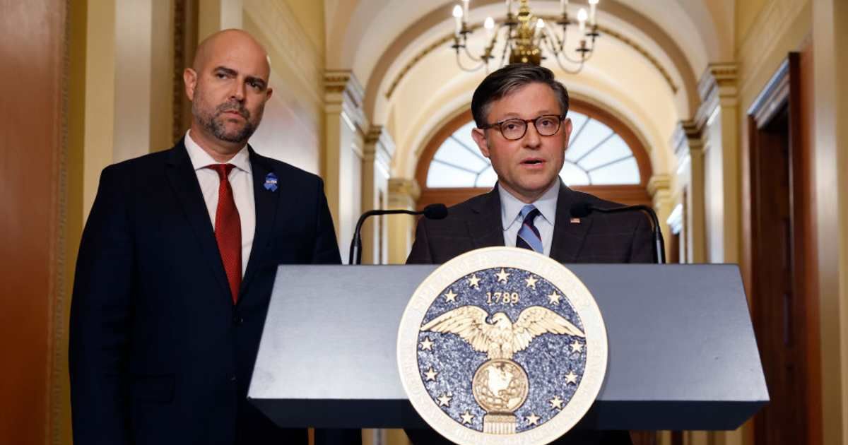 Mike Johnson and Israeli Speaker Amir Ohana launched a joint effort to rally global leaders to nominate Donald Trump for the 2026 Nobel Peace Prize (Getty Images)