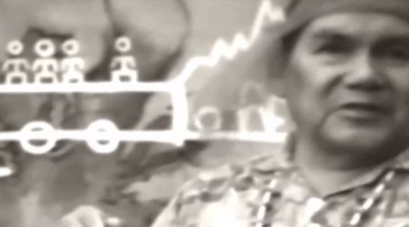 Ancient Hopi prophecy predicts a mysterious ‘red cap’ leader will change America forever
