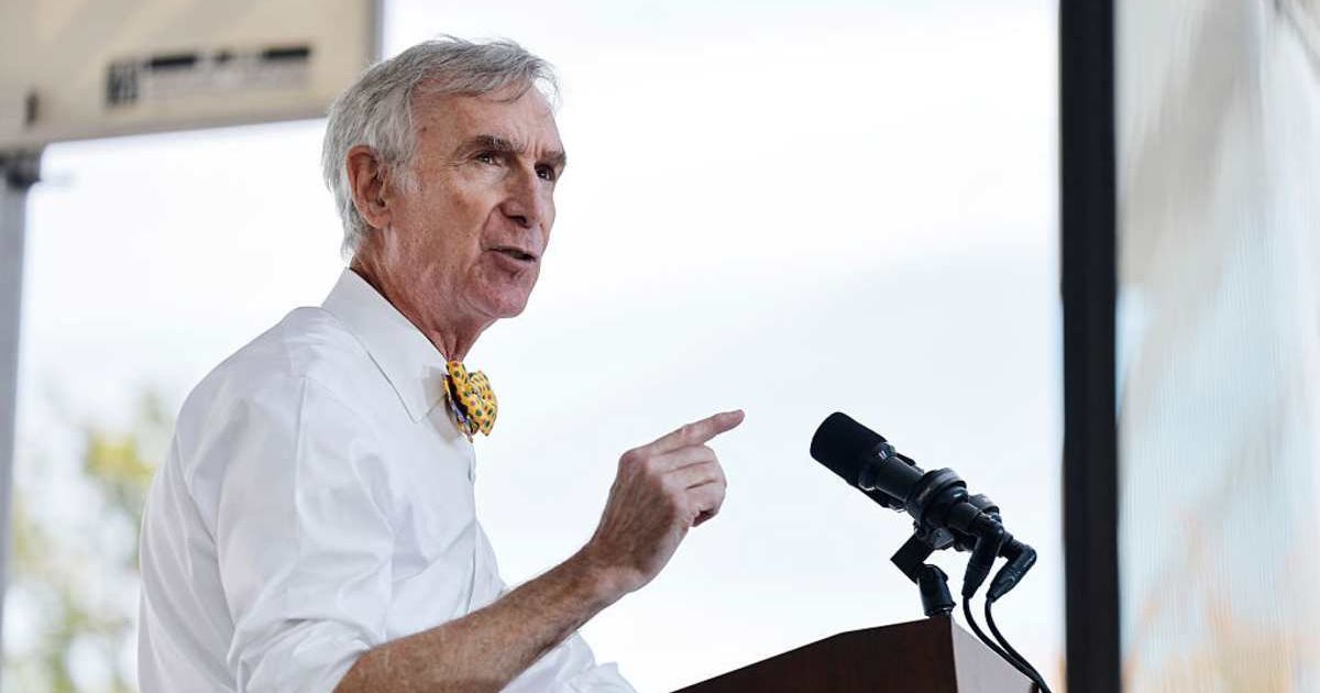 Bill Nye speaks onstage as people protest in Washington, DC, as part of the 'No Kings' rallies on October 18, 2025 (Tasos Katopodis/Getty Images for No Kings)