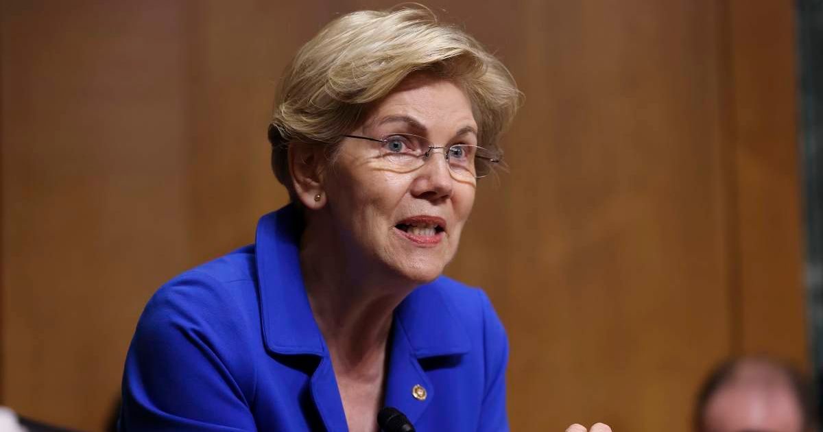 Senator Elizabeth Warren announced an investigation into President Donald Trump’s White House demolition project (Getty Images)