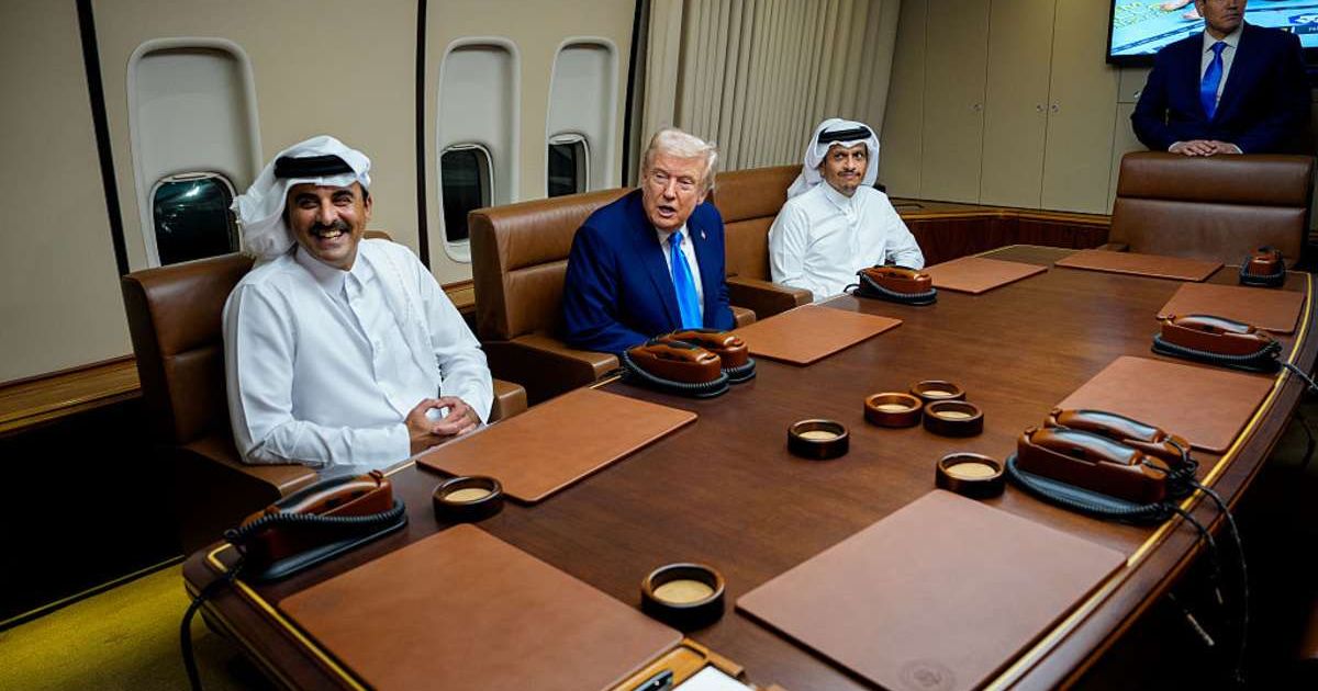 President Donald Trump welcomed Emir of Qatar Sheikh Tamim ibn Hamad Al Thani and Prime Minister of Qatar Mohammed bin Abdulrahman bin Jassim bin Jaber Al Thani aboard Air Force One during a refueling stop on October 25 (Andrew Harnik/Getty Images)