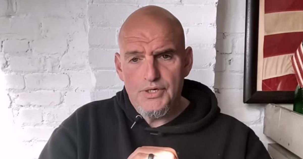 Senator John Fetterman joined Republicans in a failed vote to pay federal workers, saying it was easy to choose country over party (Fox News/YouTube)