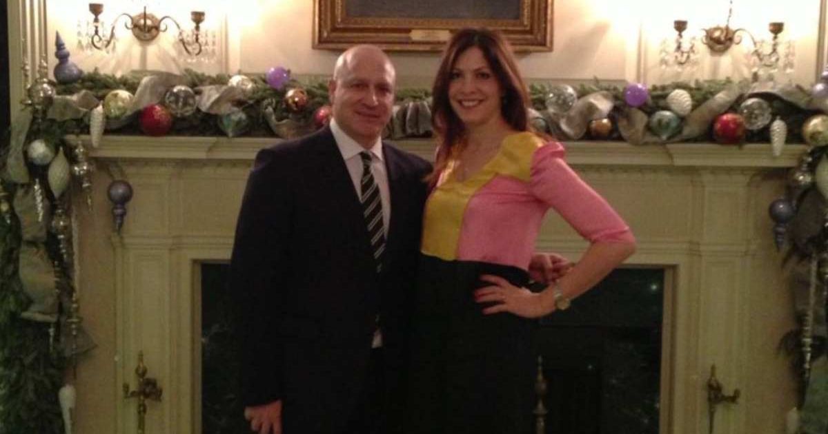 Chef Tom Colicchio shared a photo with his wife, wrongly claiming it was taken in the East Wing (@tomcolicchio/X)