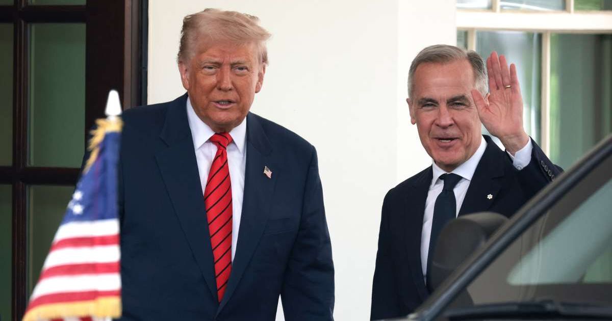 Canadian Prime Minister Mark Carney apologized to President Donald Trump during the APEC Summit after an ad featuring Ronald Reagan's speech disrupted trade talks between the nations (Alex Wong/Getty Images)