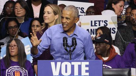 Barack Obama tells girl ‘you look cute’ at New Jersey rally as Dems panic ahead of race for governor