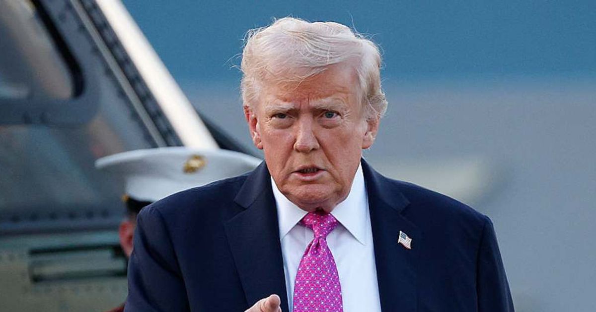 A Threads post claimed Congress blocked Donald Trump’s access to taxpayer funds over an East Wing dispute, and similar posts spread across major platforms (Getty Images) 